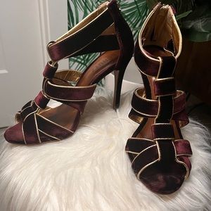 SCHUTZ | purple velvet gladiator sandals with gold trim • size 10